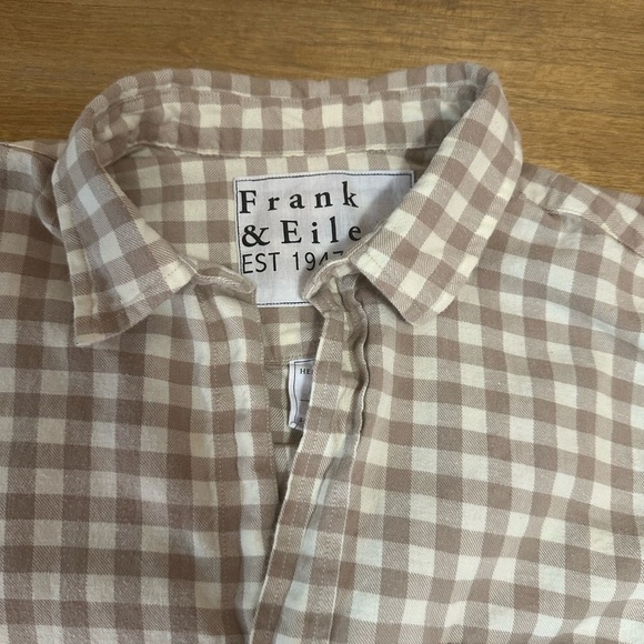 Frank and Eileen Women’s Gingham Barry Button Up 100% Cotton Small - Picture 4 of 12